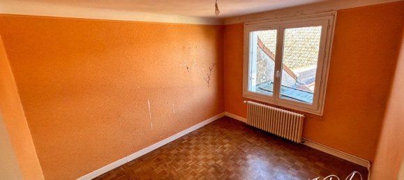 5 bedrooms Townhouse in Vatan, France No. 74403 10