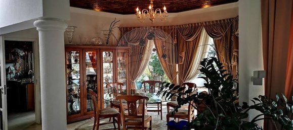 4 bedrooms House in Loule, Portugal No. 18557 10