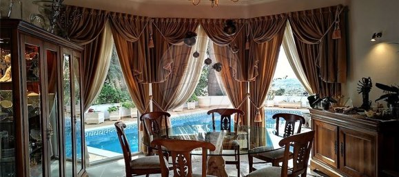 4 bedrooms House in Loule, Portugal No. 18557 11