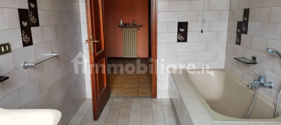 Casa de 4 dormitorios en Ottiglio, Italy No. 166888 27