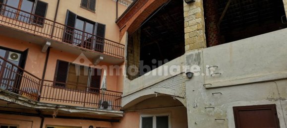 Casa de 4 dormitorios en Ottiglio, Italy No. 166888 41