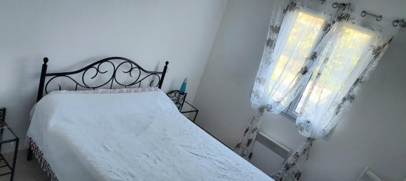 4 bedrooms Villa in Istres, France No. 295134 8