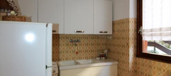 6غرفة شقة في Dizzasco, Italy رقم 9389 9