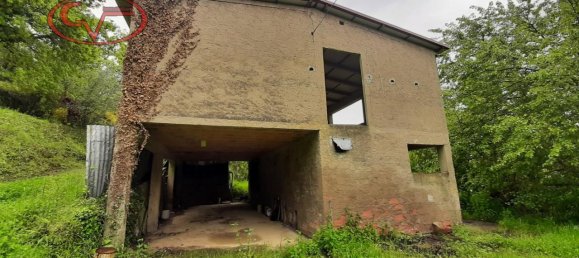 Casa de 10 habitaciónes en Loro Ciuffenna, Italy No. 231820 5