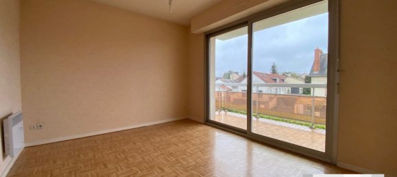 2 bedrooms Apartment in Orleans, France No. 72531 8