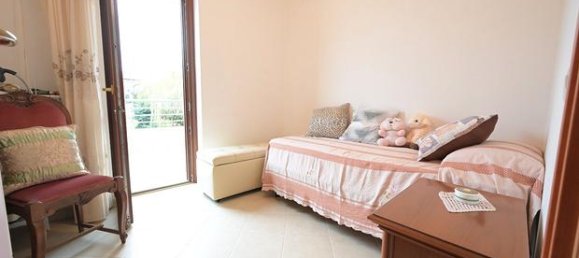 Apartamento de 4 habitaciónes en Vasto, Italy No. 251281 5