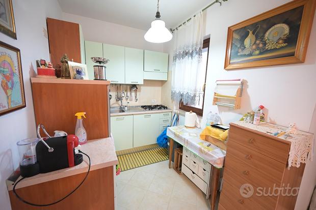 Apartamento de 4 habitaciónes en Vasto, Italy No. 251281