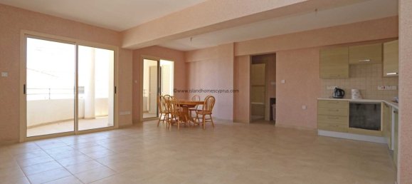 2 chambres Maison à Paralimni, Cyprus No. 23889 4