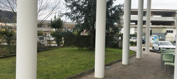 85m² Commercial property in Camaiore, Italy No. 67993 9