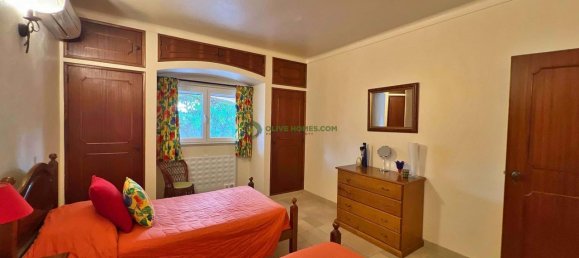 4 Schlafzimmer Villa in Quarteira, Portugal, Nr. 103637 18