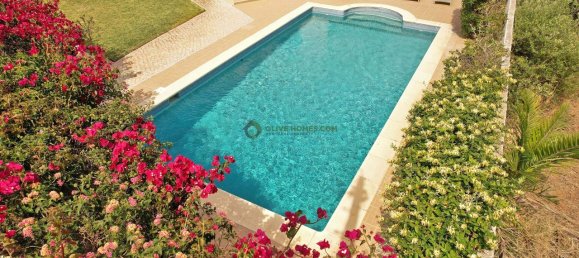 4 Schlafzimmer Villa in Quarteira, Portugal, Nr. 103637 48