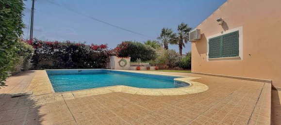 4 Schlafzimmer Villa in Quarteira, Portugal, Nr. 103637 50