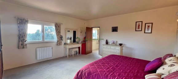 4 Schlafzimmer Villa in Quarteira, Portugal, Nr. 103637 43