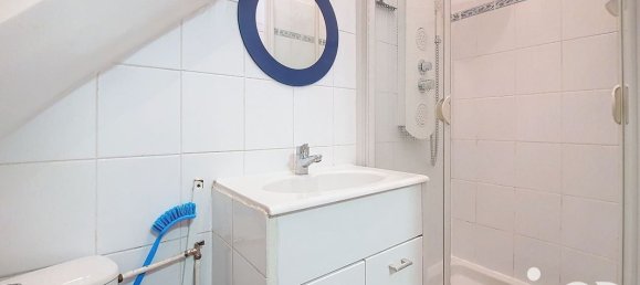 2 bedrooms Apartment in Les Pavillons-sous-Bois, France No. 334178 7