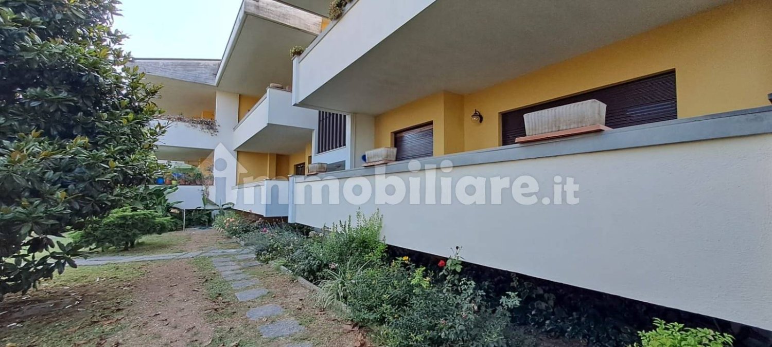 2 bedrooms Apartment in Brescia, Italy No. 365421