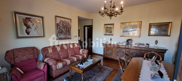 2 bedrooms Apartment in Brescia, Italy No. 365421 2
