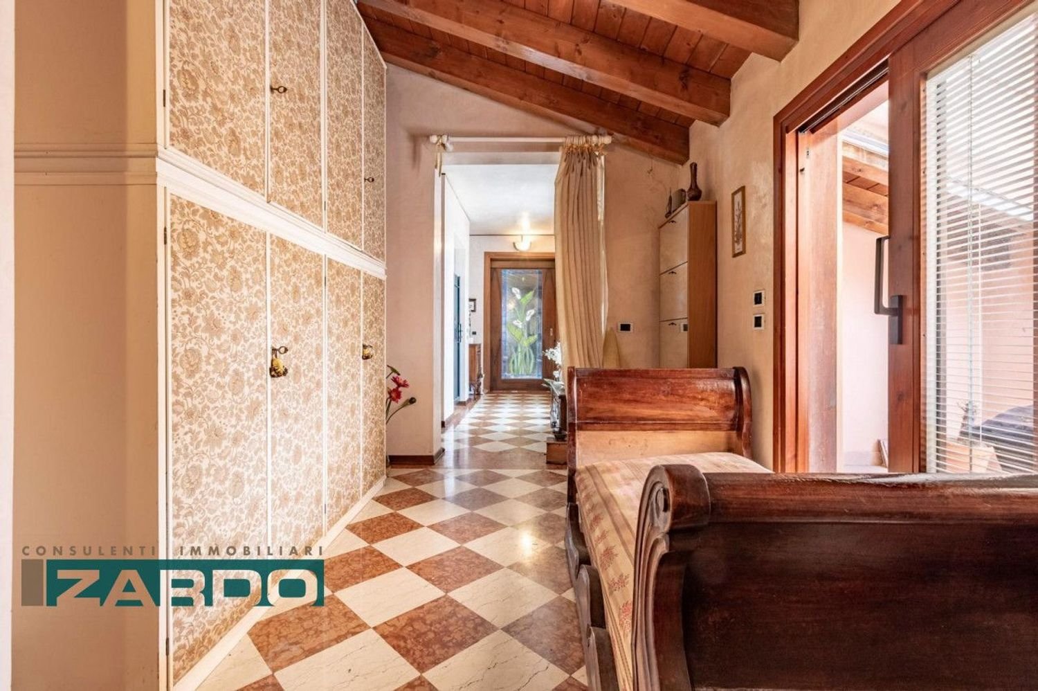 Ático de 6 dormitorios en Castelfranco Veneto, Italy No. 359184