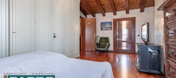 Ático de 6 dormitorios en Castelfranco Veneto, Italy No. 359184 13