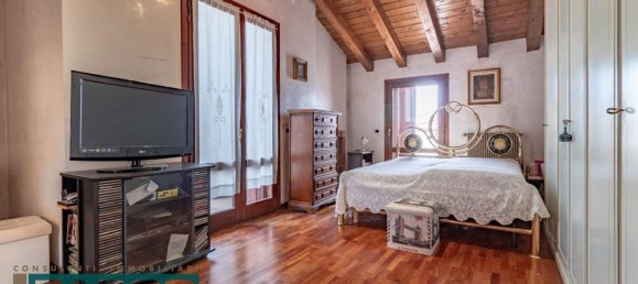 Ático de 6 dormitorios en Castelfranco Veneto, Italy No. 359184 9