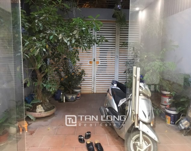 5 bedrooms House in Tay Ho, Vietnam No. 1594