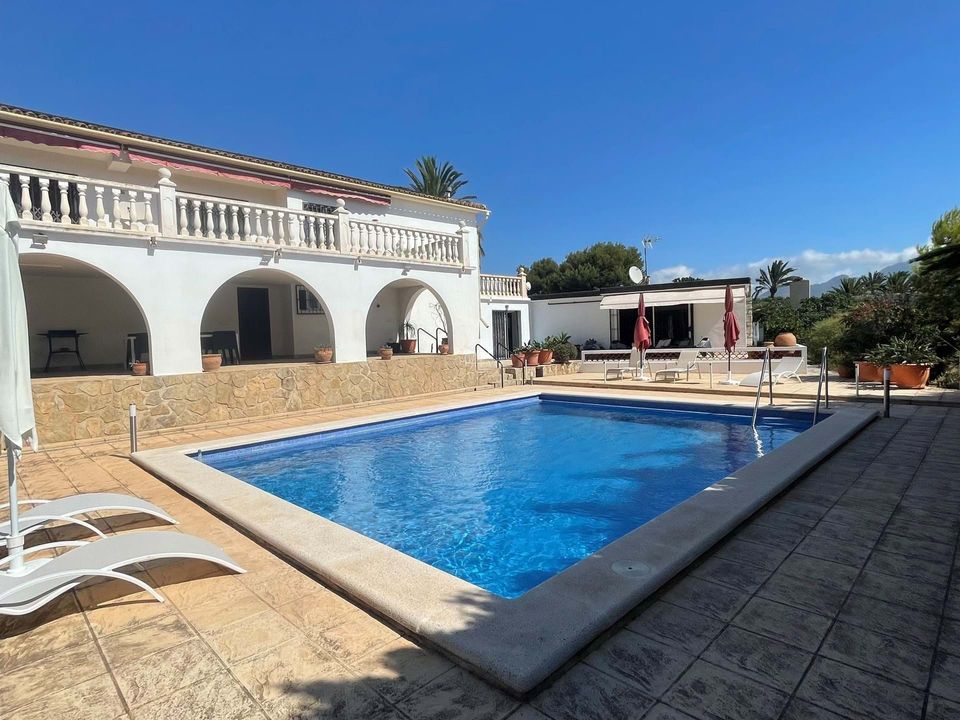 5 Schlafzimmer Villa in La Nucia, Spain, Nr. 279535