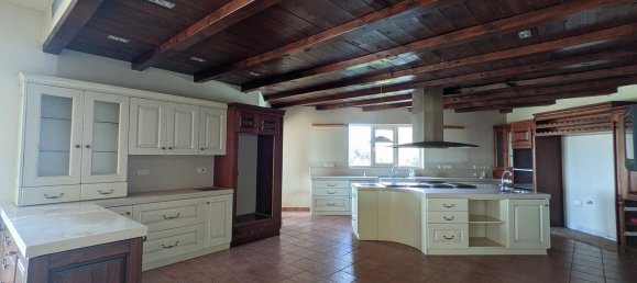 4 Schlafzimmer Gewerbliche Immobilie in Paphos, Cyprus, Nr. 18541 9