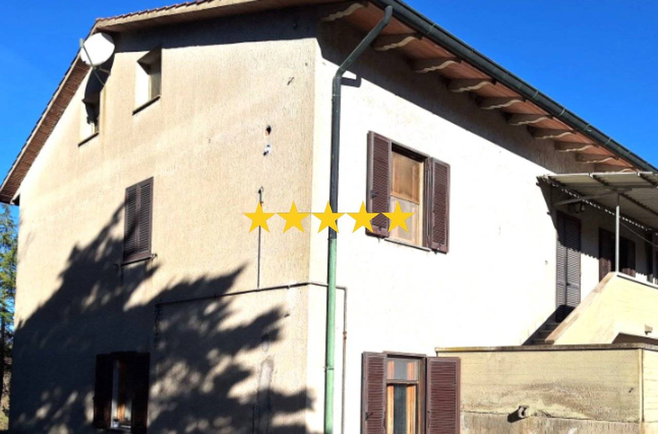 5 غرف نوم شقة في Pomarance, Italy رقم 48005