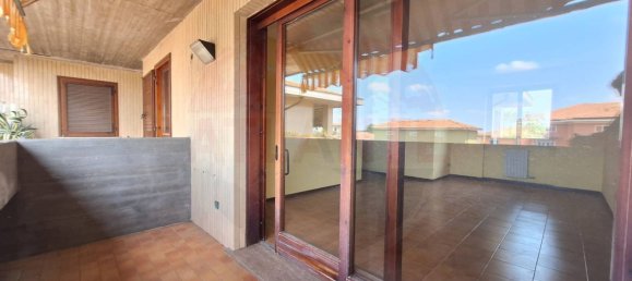 3 rooms Apartment in Castrezzato, Italy No. 268720 5