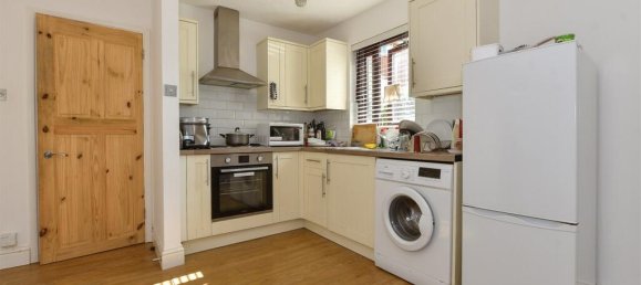 1 bedroom Apartment in Essex, United Kingdom No. 4183 4