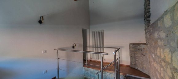 2 غرف نوم منزل في San Romano in Garfagnana, Italy رقم 66002 22