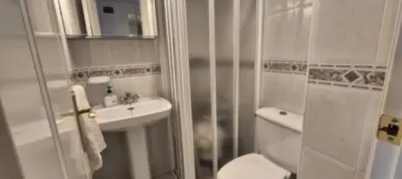 Квартира с 2 спальнями в Бадахос, Испания № 180084 5