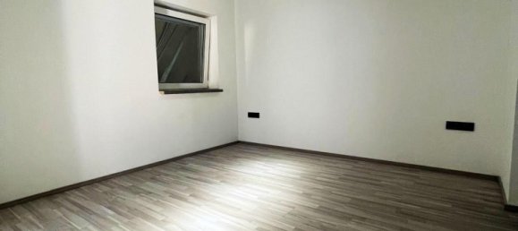 Здание 350м² в Дингольфинг-Ландау, Германия № 247740 11