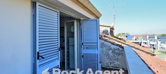 7-Zimmer Villa in Aprilia, Italy, Nr. 9110 36