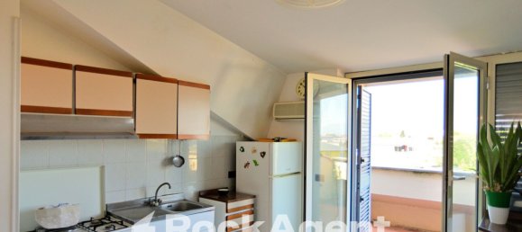 7-Zimmer Villa in Aprilia, Italy, Nr. 9110 32