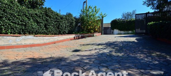 7-Zimmer Villa in Aprilia, Italy, Nr. 9110 5