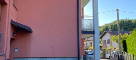 2 bedrooms Apartment in San Fermo della Battaglia, Italy No. 177306 15