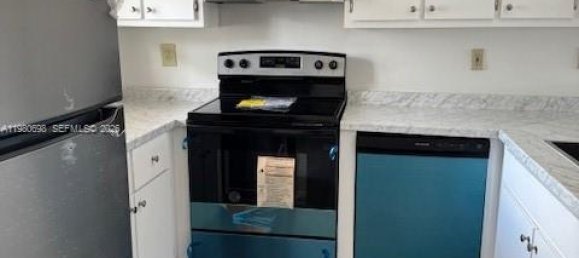 3 bedrooms Duplex for sale in Miami, Miami-Dade, Florida, USA № 615415 14