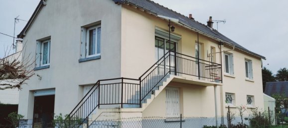 5 bedrooms House in Mettray, France No. 52202 8