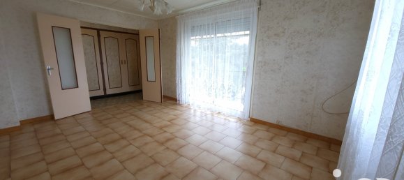 5 bedrooms House in Mettray, France No. 52202 2