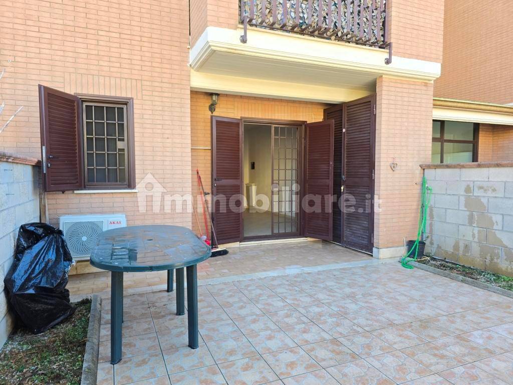 Estudio en Marino, Italy No. 310553