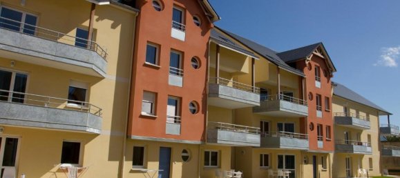 Apartamento de 2 dormitorios en Grandcamp-Maisy, France No. 1900 2