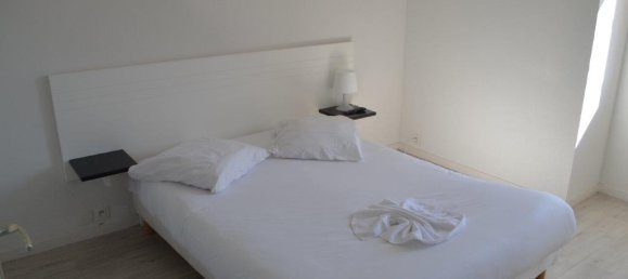 Apartamento de 2 dormitorios en Grandcamp-Maisy, France No. 1900 21