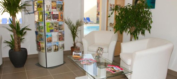 Apartamento de 2 dormitorios en Grandcamp-Maisy, France No. 1900 7