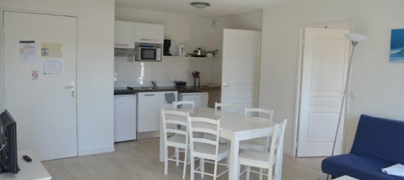 Apartamento de 2 dormitorios en Grandcamp-Maisy, France No. 1900 14
