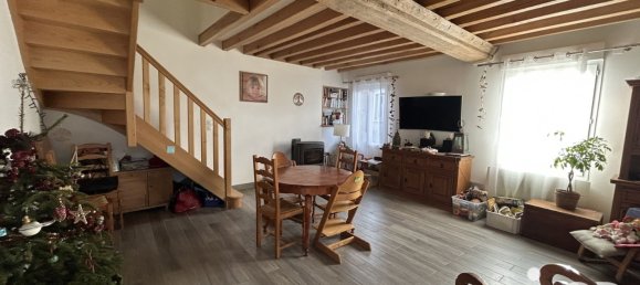 Moradia em banda de 5 divisões em Isdes, France N.º 53621 7