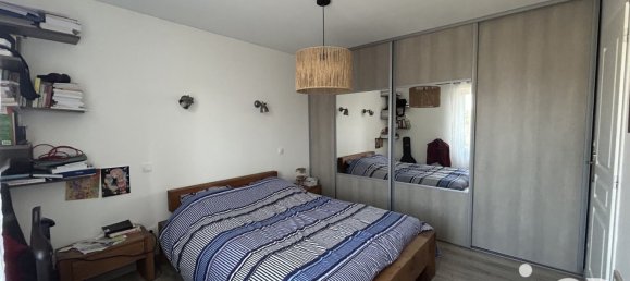 Moradia em banda de 5 divisões em Isdes, France N.º 53621 3