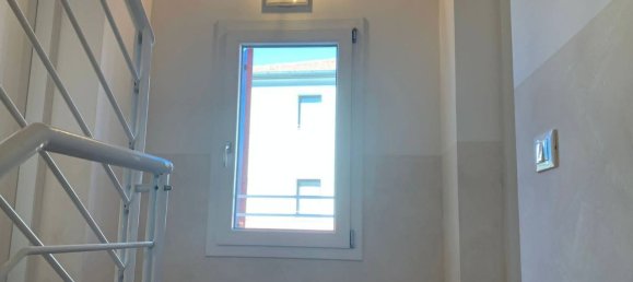 Здание 180м² в Куинто ди Тревизо, Италия № 179112 12