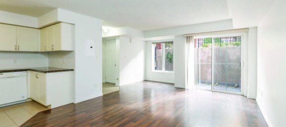 2 bedrooms House in Oakville, Canada No. 914 10