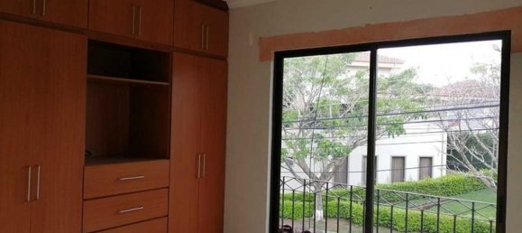 3 chambres Condo à Heredia, Costa Rica No. 313 2