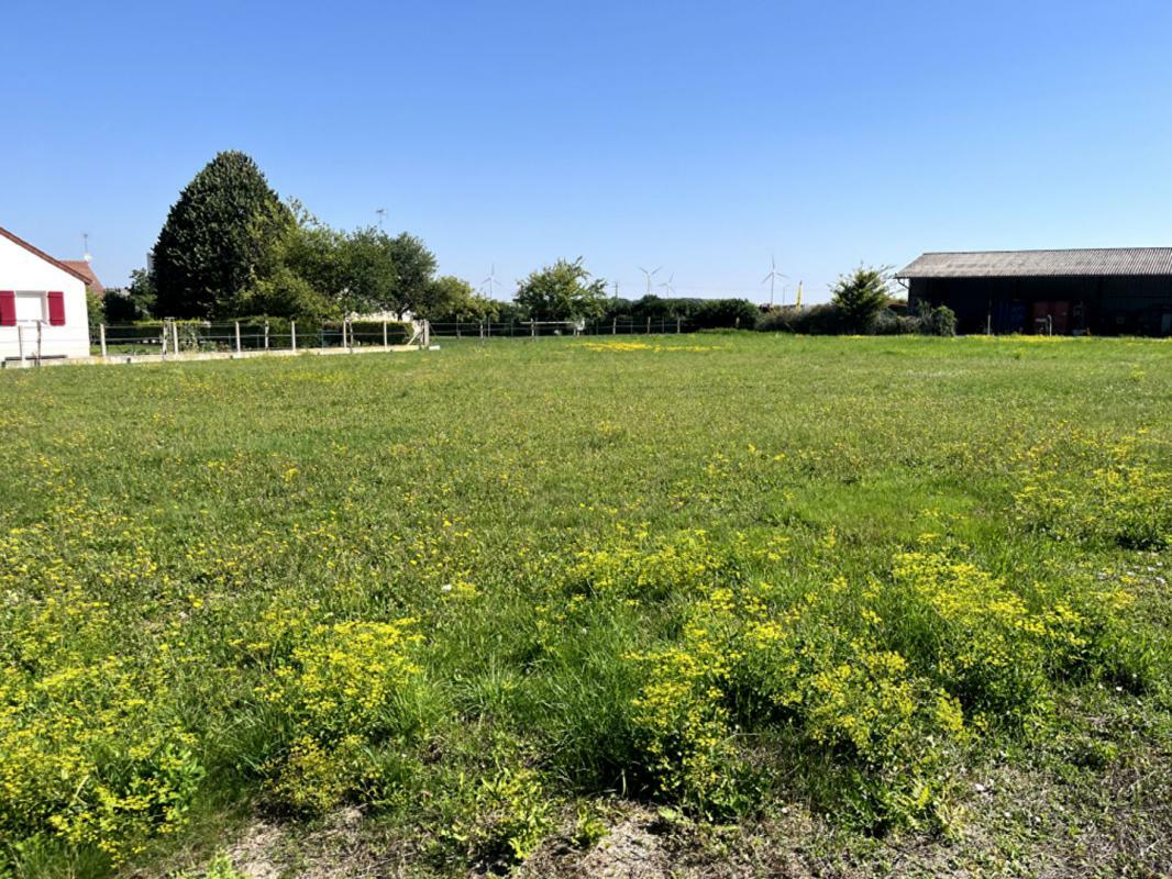  Land in Les Grandes-Chapelles, France No. 344694